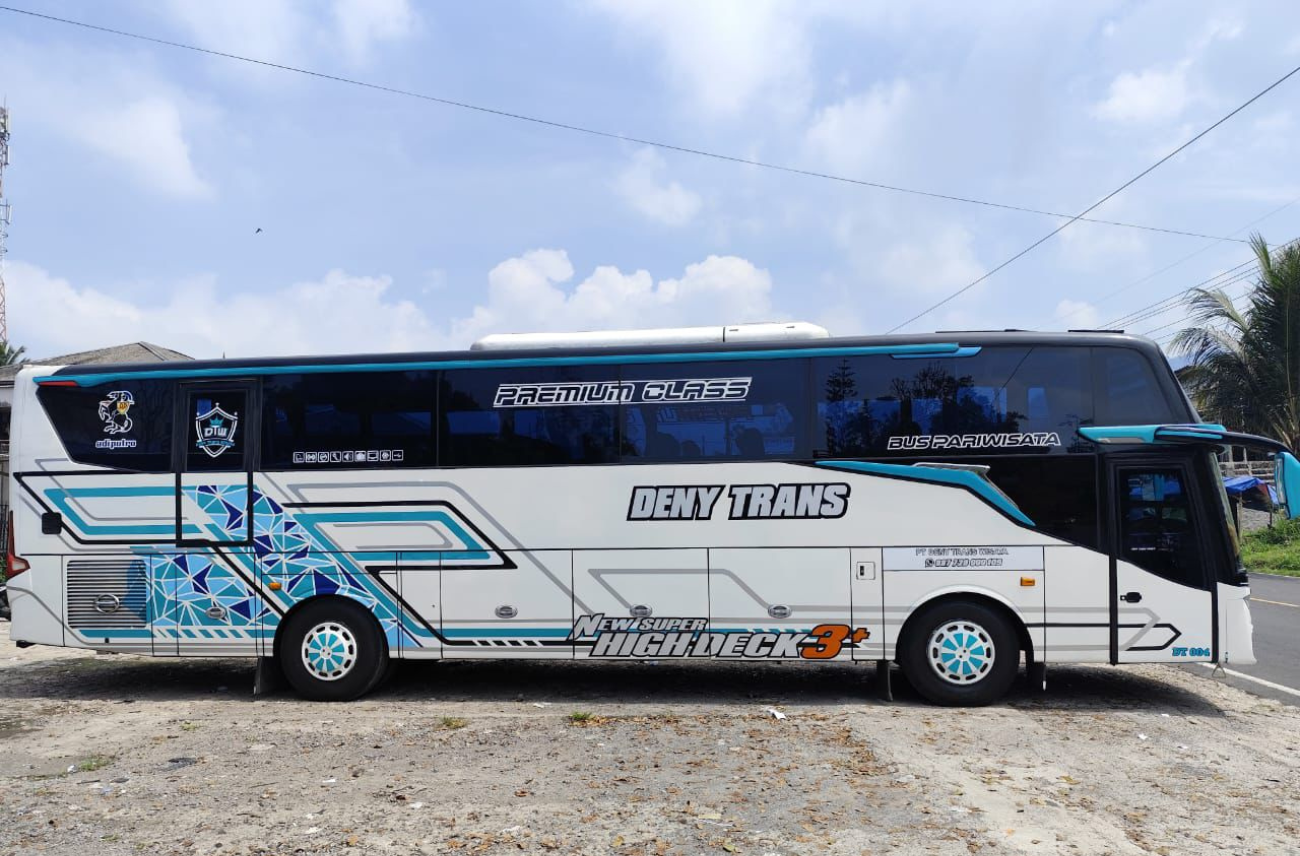 Deny Trans - Big Bus Jet Bus Adi Putro - Tampak Samping Kanan - Landscape